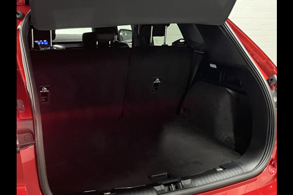 Ford Kuga 1.5 EcoBoost ST-Line X *1800 kg Trekgewicht | Trekhaak | Adapt. Cruise | B&O | Carplay | Stuur-/Stoelverwarming |