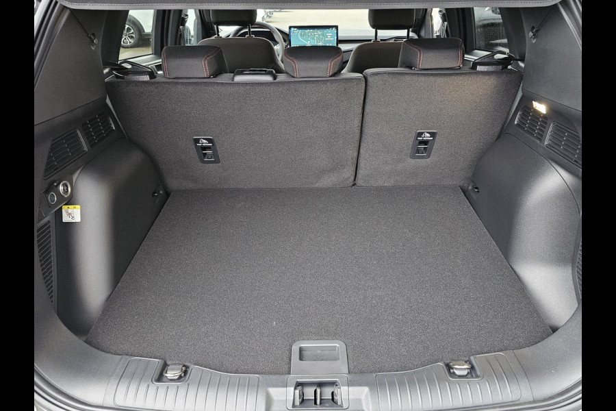 Ford Kuga 2.5 PHEV ST-Line 243 pk | Driver Assistance Pack | Wegklapbare trekhaak | 2.100 kg trekgewicht! | Winterpakket | 19 inch Licht metalen Velgen