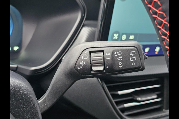 Ford Kuga 2.5 PHEV ST-Line 243 pk | Driver Assistance Pack | Wegklapbare trekhaak | 2.100 kg trekgewicht! | Winterpakket | 19 inch Licht metalen Velgen