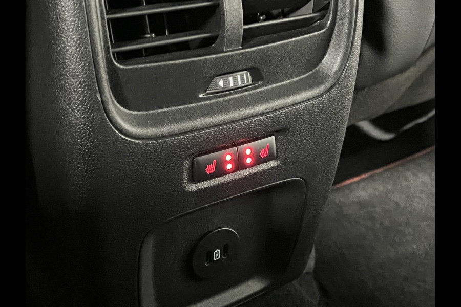 Ford Kuga 1.5 EcoBoost ST-Line X *1800 kg Trekgewicht | Open dak | Trekhaak | Adapt. cruise control | B&O | Carplay | Stuur-/Stoelverwarming