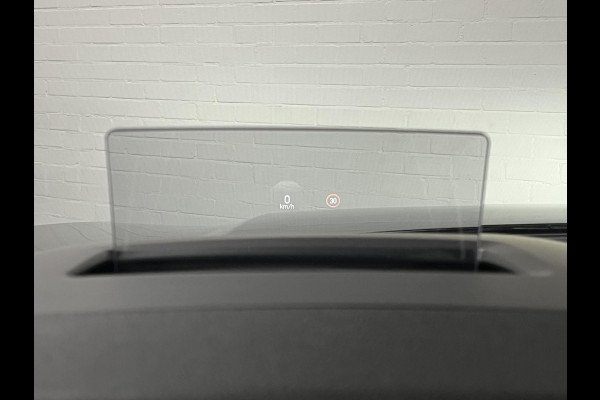 Ford Kuga 1.5 EcoBoost ST-Line X *1800 kg Trekgewicht | Open dak | Trekhaak | Adapt. cruise control | B&O | Carplay | Stuur-/Stoelverwarming