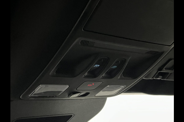 Ford Kuga 1.5 EcoBoost ST-Line X *1800 kg Trekgewicht | Open dak | Trekhaak | Adapt. cruise control | B&O | Carplay | Stuur-/Stoelverwarming