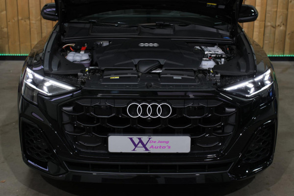 Audi Q8 60 TFSI e Quattro Competition *Pano*RS-Stoelen*B&O*4-Wiel besturing*360 Camera*