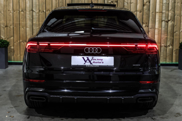 Audi Q8 60 TFSI e Quattro Competition *Pano*RS-Stoelen*B&O*4-Wiel besturing*360 Camera*