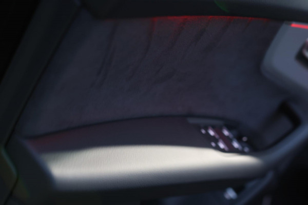 Audi Q8 60 TFSI e Quattro Competition *Pano*RS-Stoelen*B&O*4-Wiel besturing*360 Camera*