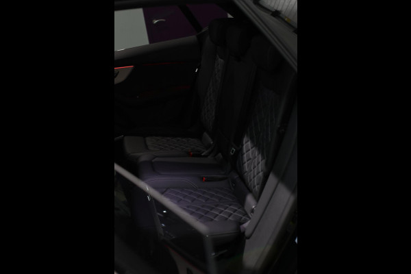 Audi Q8 60 TFSI e Quattro Competition *Pano*RS-Stoelen*B&O*4-Wiel besturing*360 Camera*