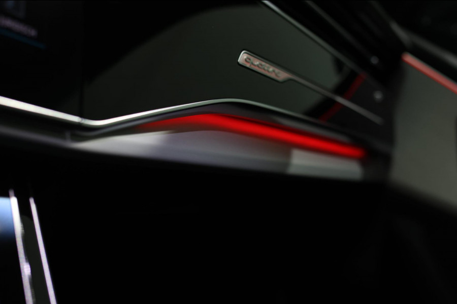 Audi Q8 60 TFSI e Quattro Competition *Pano*RS-Stoelen*B&O*4-Wiel besturing*360 Camera*