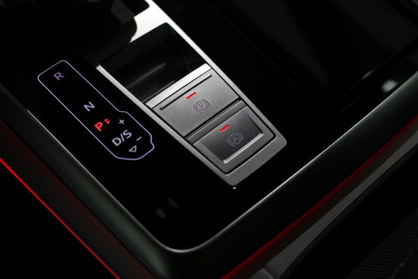 Audi Q8 60 TFSI e Quattro Competition *Pano*RS-Stoelen*B&O*4-Wiel besturing*360 Camera*
