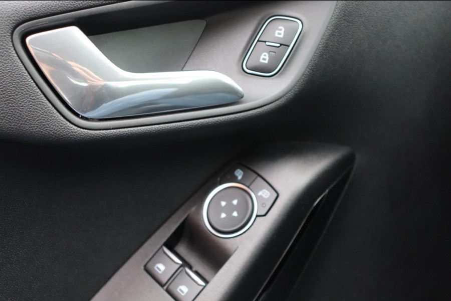 Ford Fiesta 1.1 Trend org. NL-auto navigatie