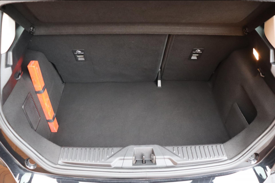 Ford Fiesta 1.1 Trend org. NL-auto navigatie