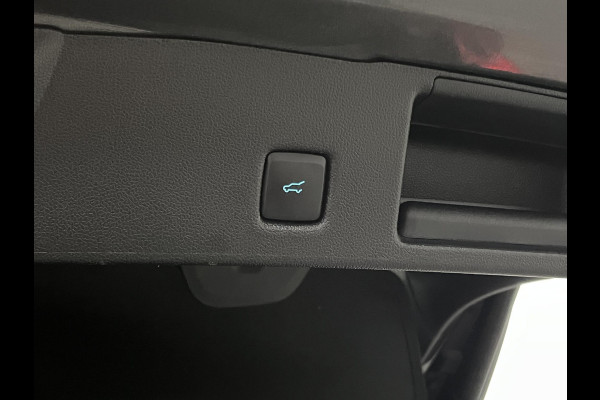 Ford Kuga 1.5 EcoBoost ST-Line X Trekhaak | Adapt. cruise | Bang & Olufsen | Stoel-/Stuur verwarming | Carplay | *1800 kg Trekgewicht