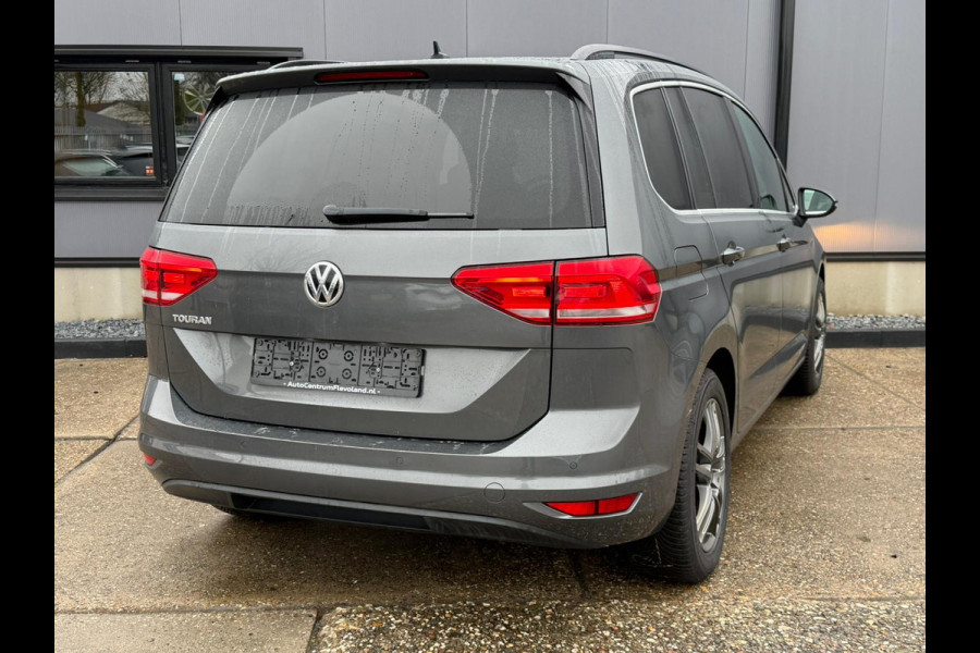 Volkswagen Touran 1.5 TSI Comfortline 7p/carplay
