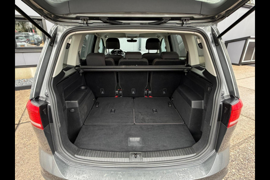 Volkswagen Touran 1.5 TSI Comfortline 7p/carplay