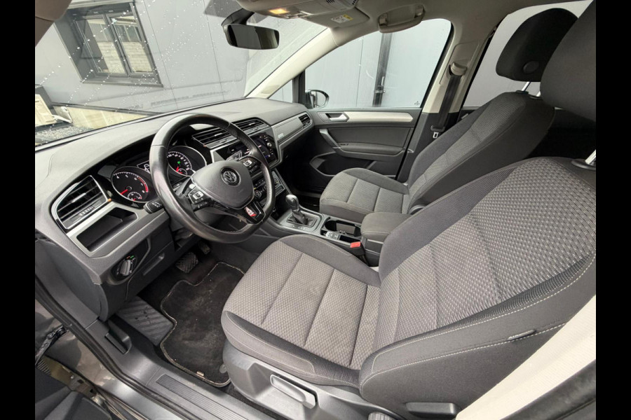 Volkswagen Touran 1.5 TSI Comfortline 7p/carplay