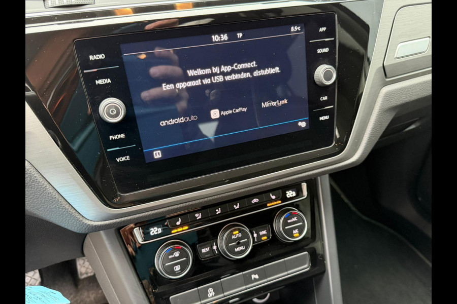 Volkswagen Touran 1.5 TSI Comfortline 7p/carplay