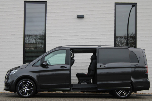 Mercedes-Benz V-Klasse 300d / XXL / 4-matic / DC / AMG / Luchtvering / Burmester / Elec Stoelen / Vol Opties / NIEUWSTAAT