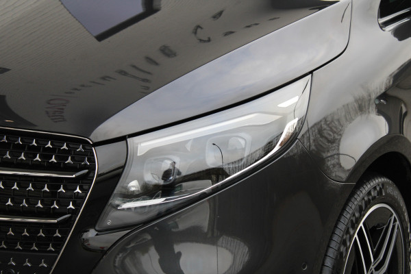 Mercedes-Benz V-Klasse 300d / XXL / 4-matic / DC / AMG / Luchtvering / Burmester / Elec Stoelen / Vol Opties / NIEUWSTAAT