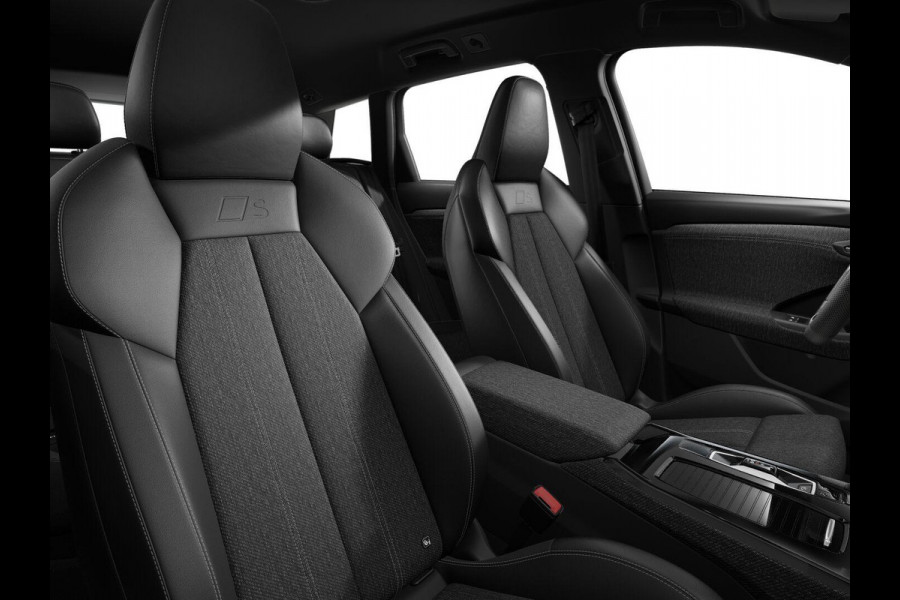 Audi Q6 e-tron S edition performance 100 kWh 306pk | Pack Tech Pro | Luchtvering | Stuurverwarming | MMI Bijrijdersscherm