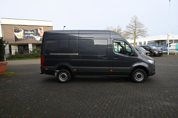 Mercedes-Benz Sprinter 317 CDI L2H2 RWD MBUX met camera, Smartphone integratie