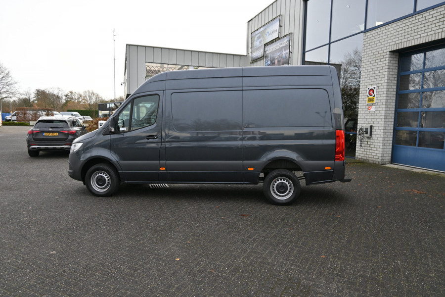 Mercedes-Benz Sprinter 317 CDI L2H2 RWD MBUX met camera, Smartphone integratie