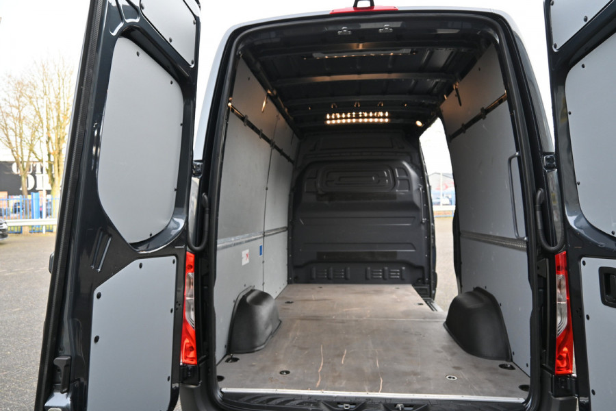 Mercedes-Benz Sprinter 317 CDI L2H2 RWD MBUX met camera, Smartphone integratie