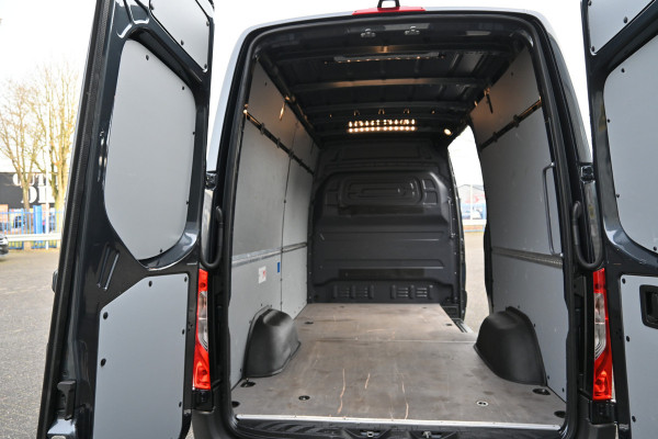 Mercedes-Benz Sprinter 317 CDI L2H2 RWD MBUX met camera, Smartphone integratie