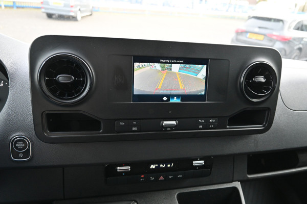 Mercedes-Benz Sprinter 317 CDI L2H2 RWD MBUX met camera, Smartphone integratie