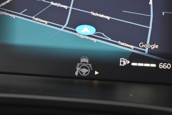 Volvo XC40 B4 211PK Automaat Plus Dark | Trekhaak | BLIS | ACC | H&K | Elektr. Stoel | Camera | All seasons