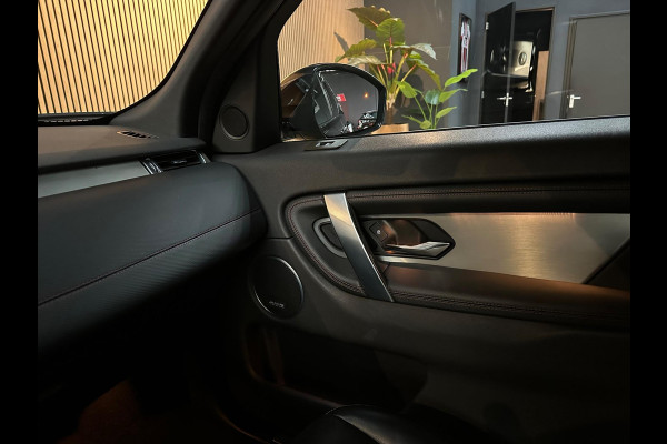 Land Rover Discovery Sport P300e 1.5 R-Dynamic 309PK Pano