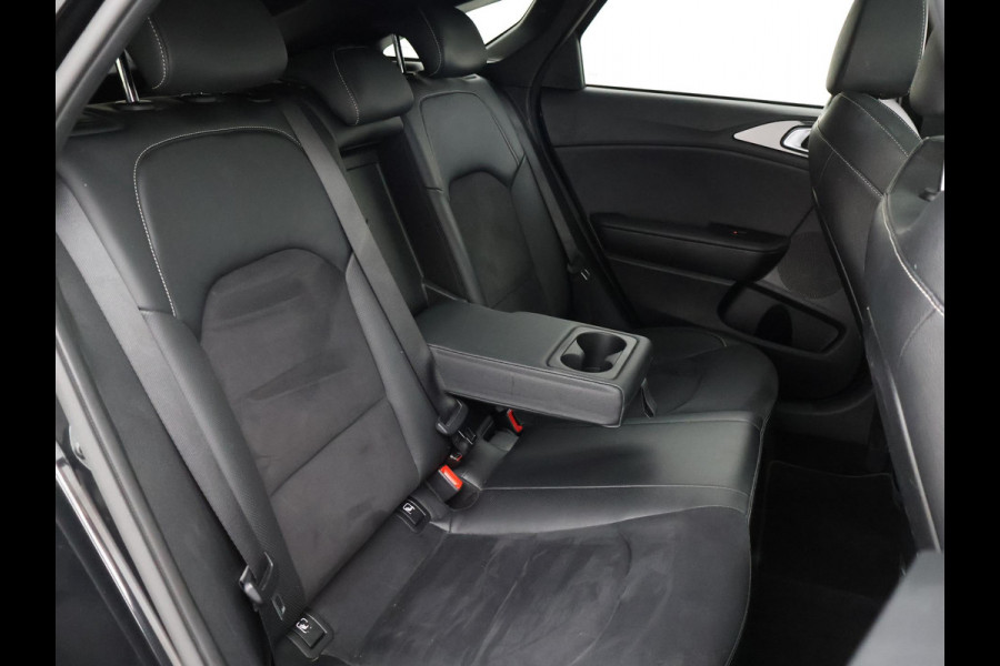 Kia ProCeed 1.5 T-GDi 160 PK GT-LINE AUT. + PANORAMA | CAMERA | AFN. TREKHAAK | DIGITALE COCKPIT | STOEL/STUURWIELVERW.