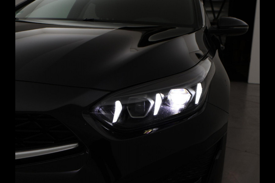 Kia ProCeed 1.5 T-GDi 160 PK GT-LINE AUT. + PANORAMA | CAMERA | AFN. TREKHAAK | DIGITALE COCKPIT | STOEL/STUURWIELVERW.