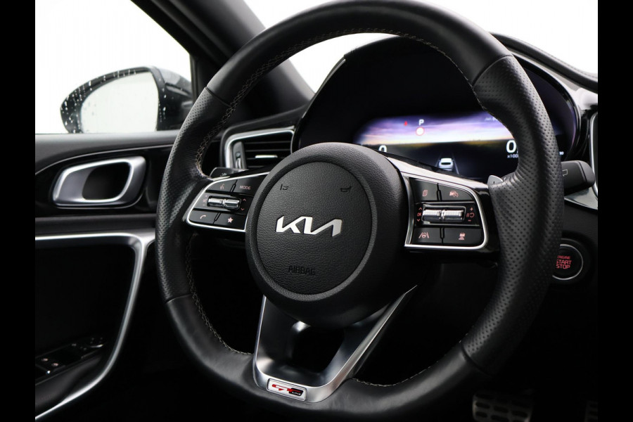 Kia ProCeed 1.5 T-GDi 160 PK GT-LINE AUT. + PANORAMA | CAMERA | AFN. TREKHAAK | DIGITALE COCKPIT | STOEL/STUURWIELVERW.