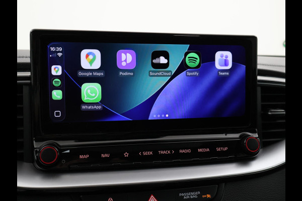 Kia ProCeed 1.5 T-GDi 160 PK GT-LINE AUT. + PANORAMA | CAMERA | AFN. TREKHAAK | DIGITALE COCKPIT | STOEL/STUURWIELVERW.