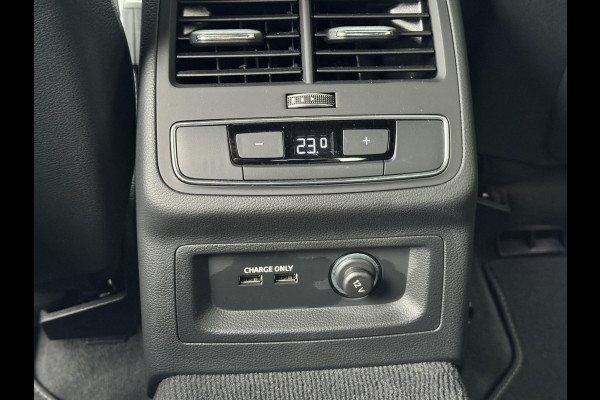 Audi A5 Sportback 35 TFSI 3x S-line Competition Zwarte hemel Cruise Climate v/a Full LED Navi Apple / Android