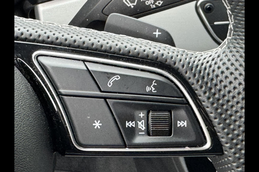 Audi A5 Sportback 35 TFSI 3x S-line Competition Zwarte hemel Cruise Climate v/a Full LED Navi Apple / Android