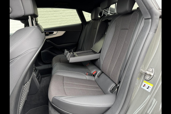 Audi A5 Sportback 35 TFSI 3x S-line Competition Zwarte hemel Cruise Climate v/a Full LED Navi Apple / Android
