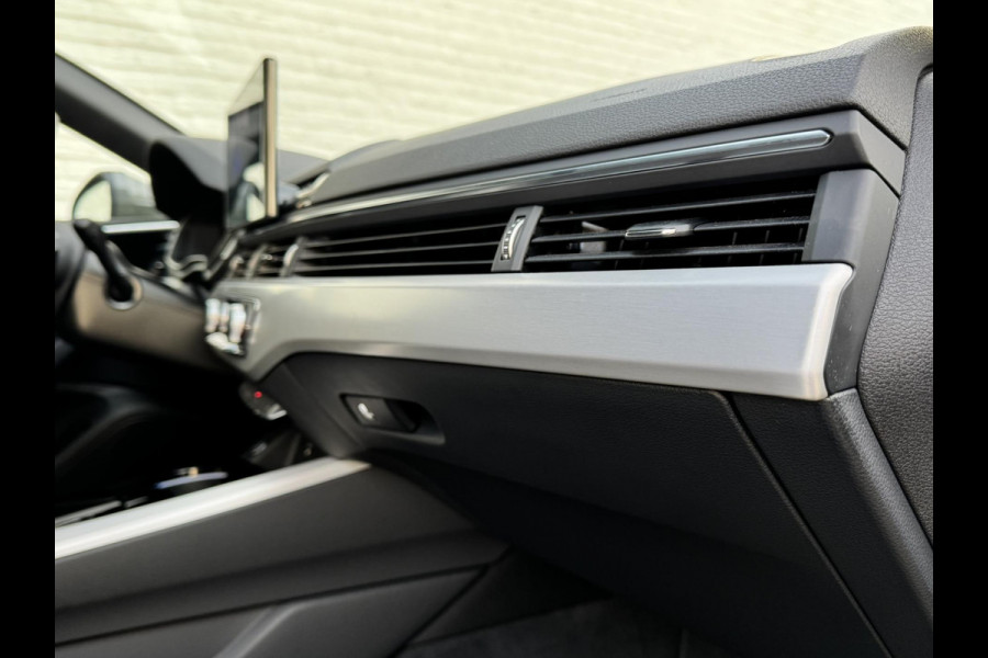 Audi A5 Sportback 35 TFSI 3x S-line Competition Zwarte hemel Cruise Climate v/a Full LED Navi Apple / Android