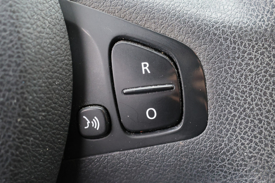 Renault Trafic 1.6 dCi L2H1 DC Luxe | L+R Schuifdeur | Dubbel cabine | Navigatie | PDC | Airco | Cruise control | 5-Zitter | Nieuwe APK | NAP Logisch | Euro 6