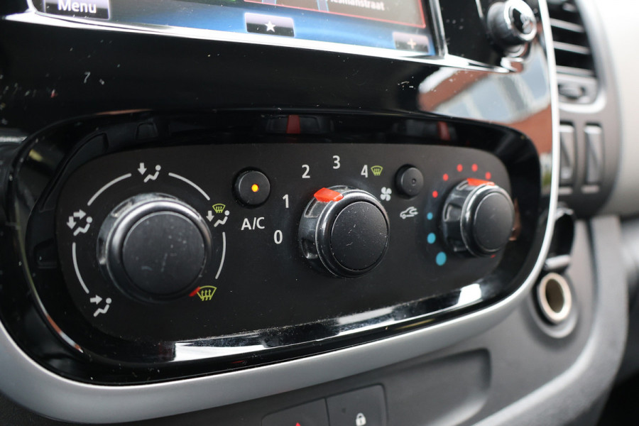 Renault Trafic 1.6 dCi L2H1 DC Luxe | L+R Schuifdeur | Dubbel cabine | Navigatie | PDC | Airco | Cruise control | 5-Zitter | Nieuwe APK | NAP Logisch | Euro 6