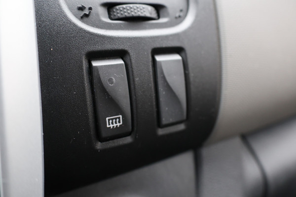 Renault Trafic 1.6 dCi L2H1 DC Luxe | L+R Schuifdeur | Dubbel cabine | Navigatie | PDC | Airco | Cruise control | 5-Zitter | Nieuwe APK | NAP Logisch | Euro 6