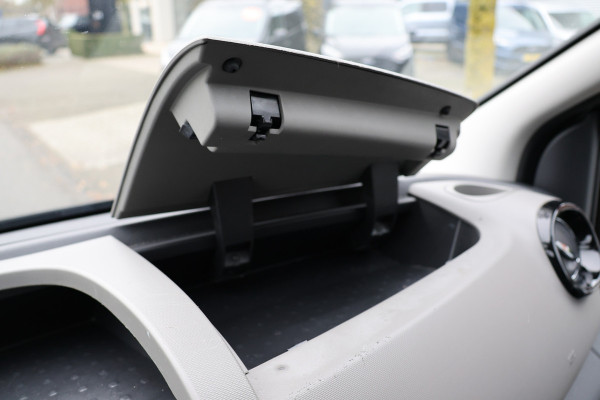 Renault Trafic 1.6 dCi L2H1 DC Luxe | L+R Schuifdeur | Dubbel cabine | Navigatie | PDC | Airco | Cruise control | 5-Zitter | Nieuwe APK | NAP Logisch | Euro 6