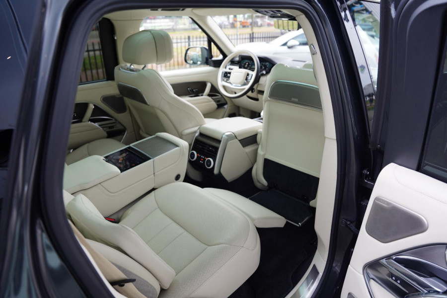 Land Rover Range Rover P 530 SV | Convenience Pack | 23 Inch