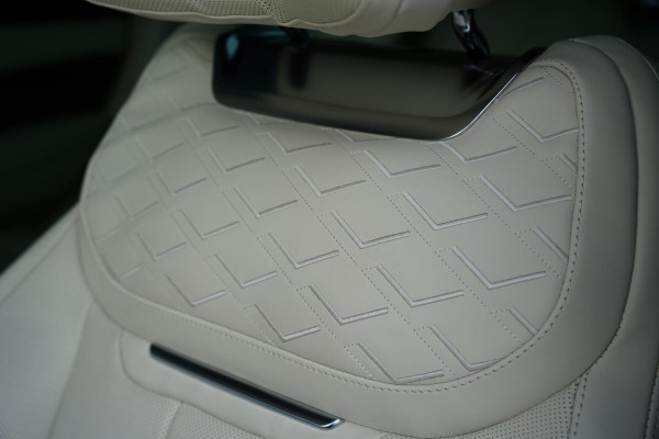 Land Rover Range Rover P 530 SV | Convenience Pack | 23 Inch