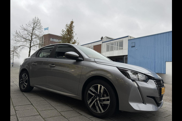 Peugeot 208 1.2 PureTech Active Pack - Navigatie/Apple CarPlay I Airco I Sport velgen I LED I PDC I 40.000 KM -Dealer onderhouden