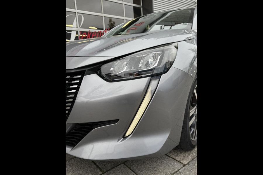 Peugeot 208 1.2 PureTech Active Pack - Navigatie/Apple CarPlay I Airco I Sport velgen I LED I PDC I 40.000 KM -Dealer onderhouden