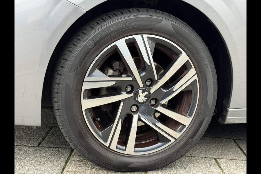 Peugeot 208 1.2 PureTech Active Pack - Navigatie/Apple CarPlay I Airco I Sport velgen I LED I PDC I 40.000 KM -Dealer onderhouden
