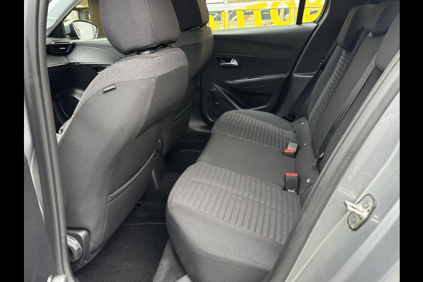 Peugeot 208 1.2 PureTech Active Pack - Navigatie/Apple CarPlay I Airco I Sport velgen I LED I PDC I 40.000 KM -Dealer onderhouden
