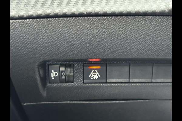Peugeot 208 1.2 PureTech Active Pack - Navigatie/Apple CarPlay I Airco I Sport velgen I LED I PDC I 40.000 KM -Dealer onderhouden