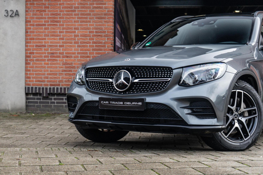Mercedes-Benz GLC 250 4MATIC AMG Pano / Trekhaak / Camera