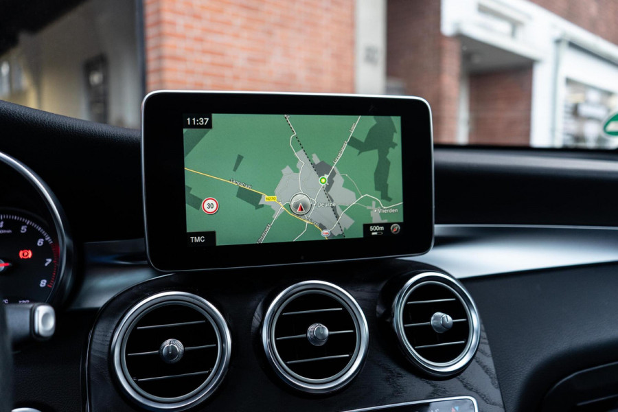 Mercedes-Benz GLC 250 4MATIC AMG Pano / Trekhaak / Camera